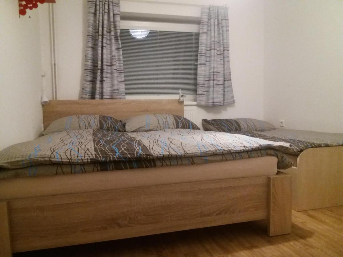 Apartman Na Skale Kostelec nad Orlici ภายนอก รูปภาพ